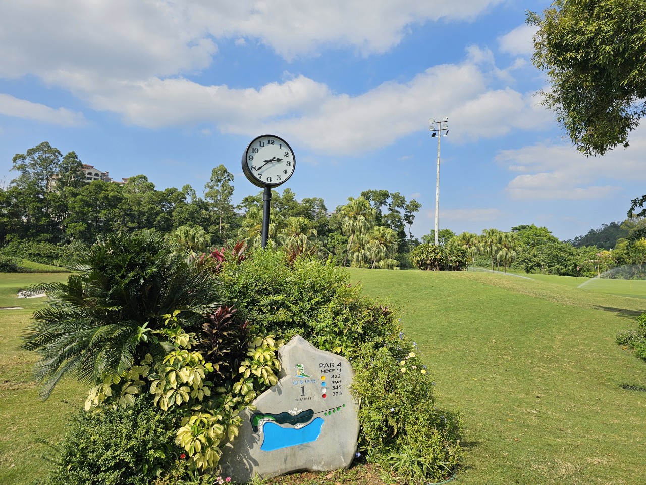 /upload/vvipgolf/image/goods/main/30000241/vvipgolf_cm9900_30001130.jpg